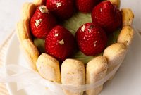 Matcha Strawberry Charlotte Cake: Layered No-Bake Dessert Recipe