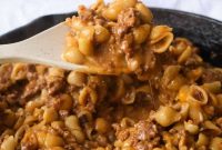 Homemade Hamburger Helper Recipe: Creamy Skillet Cheeseburger Casserole