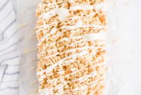 Gluten-Free Apple Crumb Cake with Cinnamon Streusel