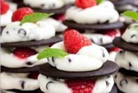 No-Bake Raspberry Chocolate Chip Icebox Cheesecake