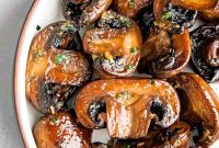Garlic Butter Sautéed Mushrooms Recipe — Quick Flavorful Side