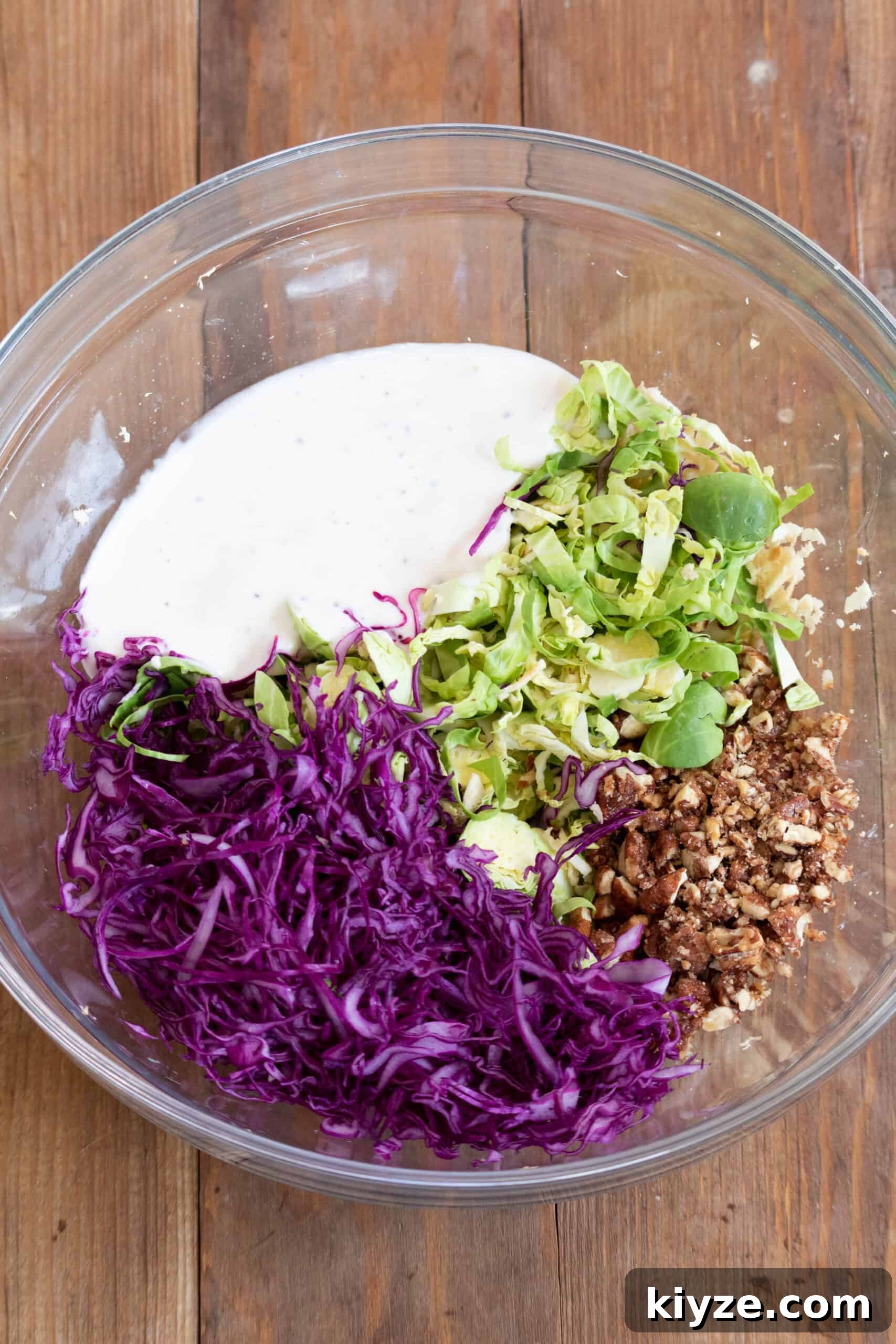 Autumn Vegan BBQ Sandwiches for Cozy Fall Gatherings 5 Assembled vegan BBQ sandwich