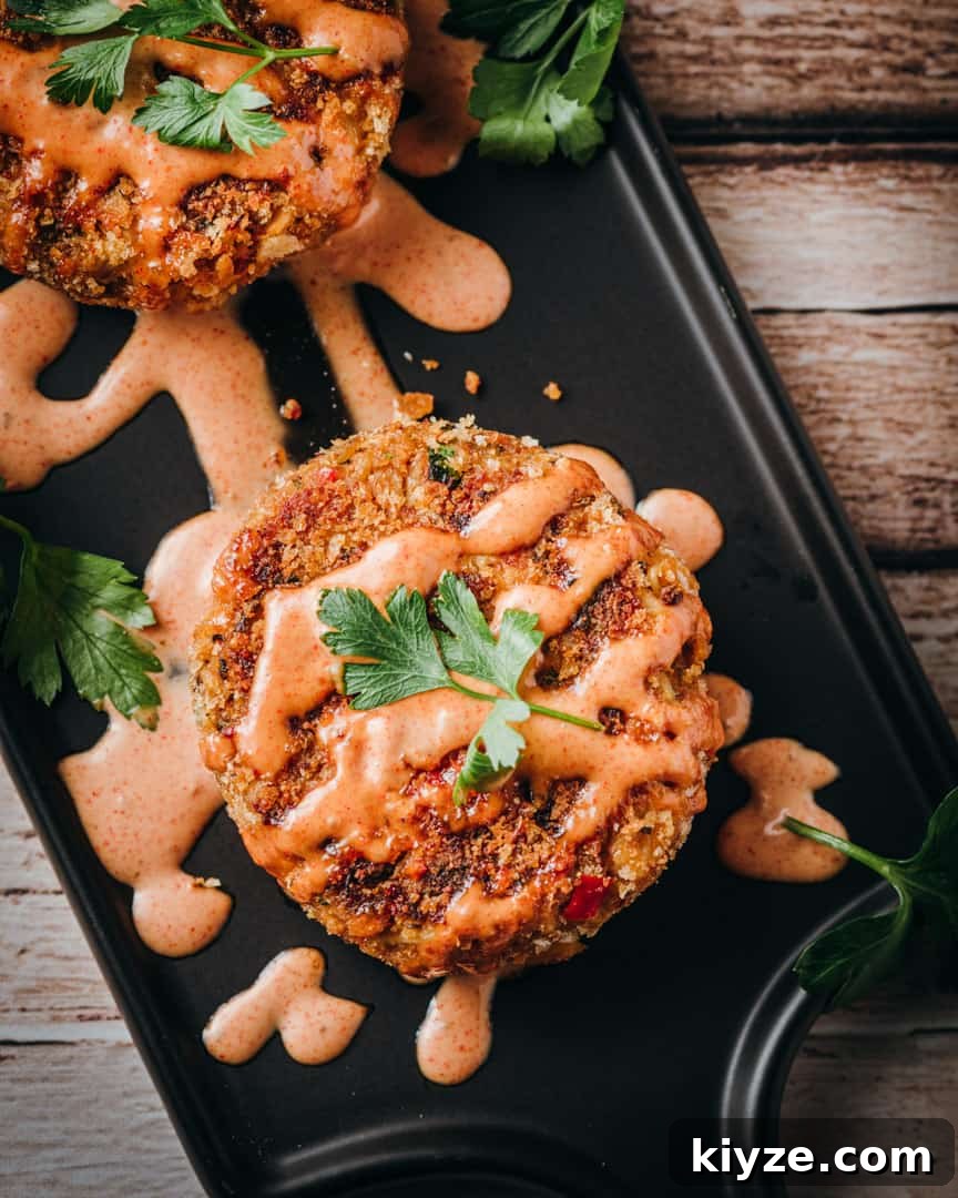 Cajun Crab Cakes with Spicy Remoulade Sauce 2 Cajun Crab Cakes
