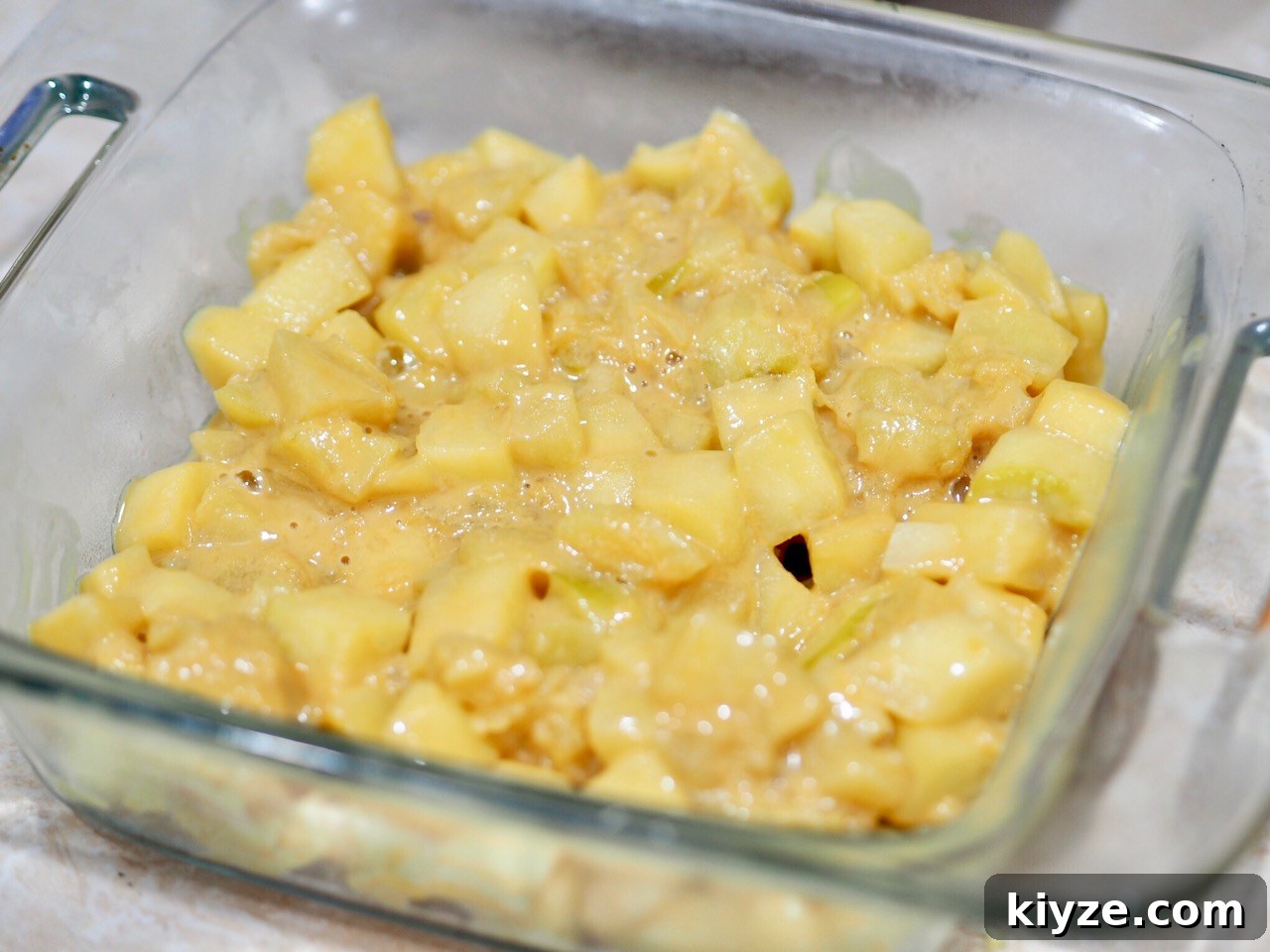 Irresistible Caramel Apple Crumble Recipe for Fall Baking 4 Caramel Apple Crumble
