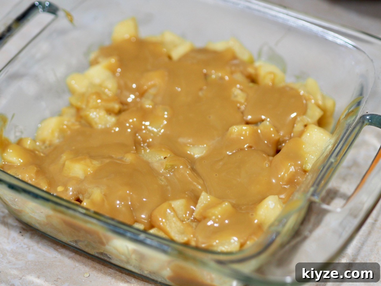 Irresistible Caramel Apple Crumble Recipe for Fall Baking 5 Caramel Apple Crumble