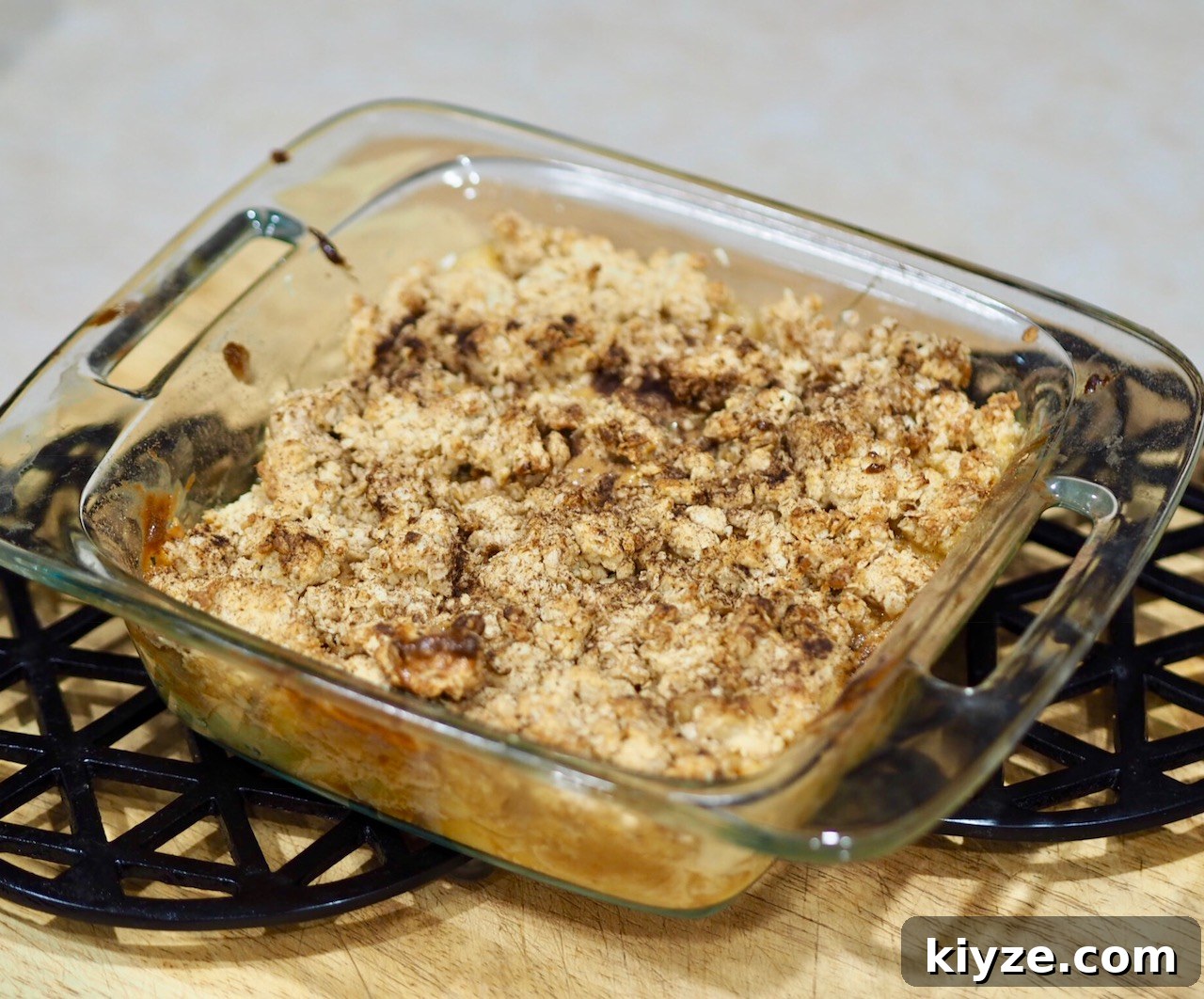 Caramel Apple Crumble