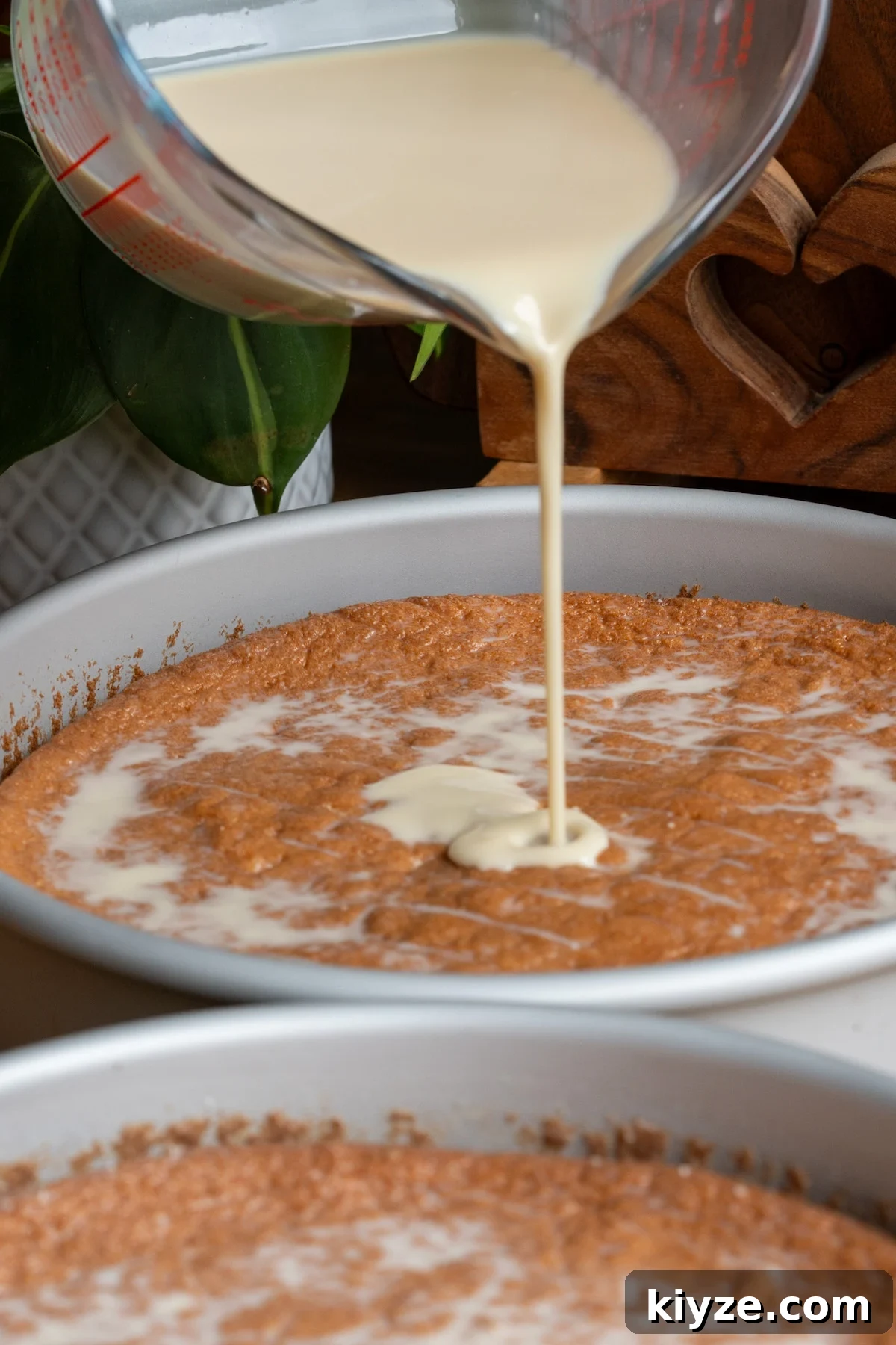 Milk ’n Berries: Porto’s Tres Leches Cake Copycat Recipe 5 Berries and cream