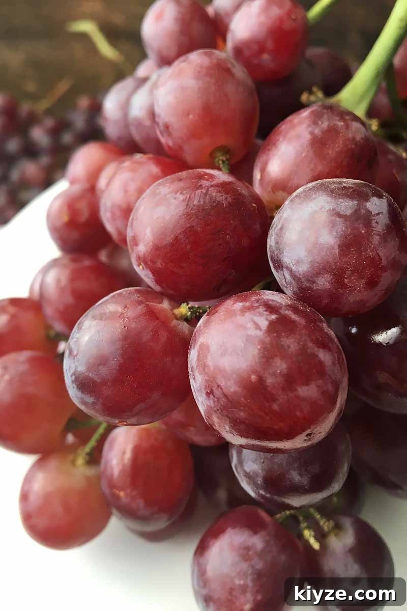 Grape Galette: Turn Fresh Grapes into a Rustic Dessert 7 Vertical close-up image of fresh grapes.