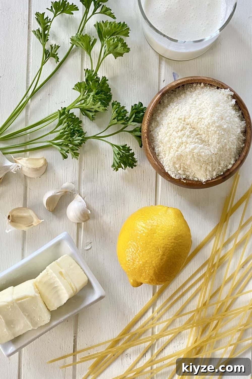 Parmesan Garlic Butter Noodles Recipe 4 spaghetti, garlic, butter, lemon, Parmesan, parsley
