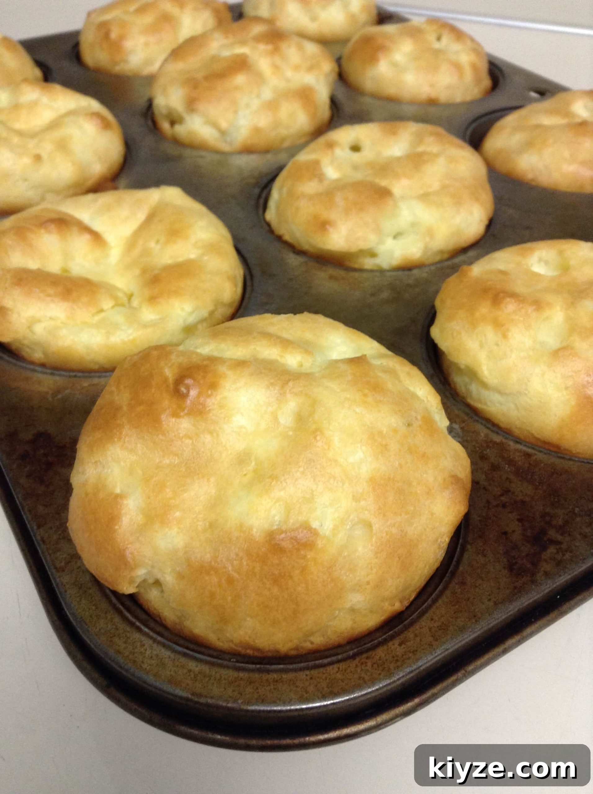 How to Make Perfect Popovers at Home: Light, Crispy & Fluffy 3 Popovers2