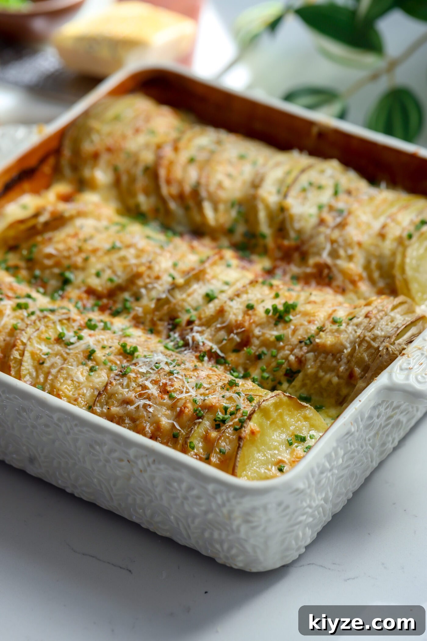 Creamy Garlic Potato Gratin Recipe: Rustic Oven-Baked Au Gratin 3 Garlic Potato Gratin
