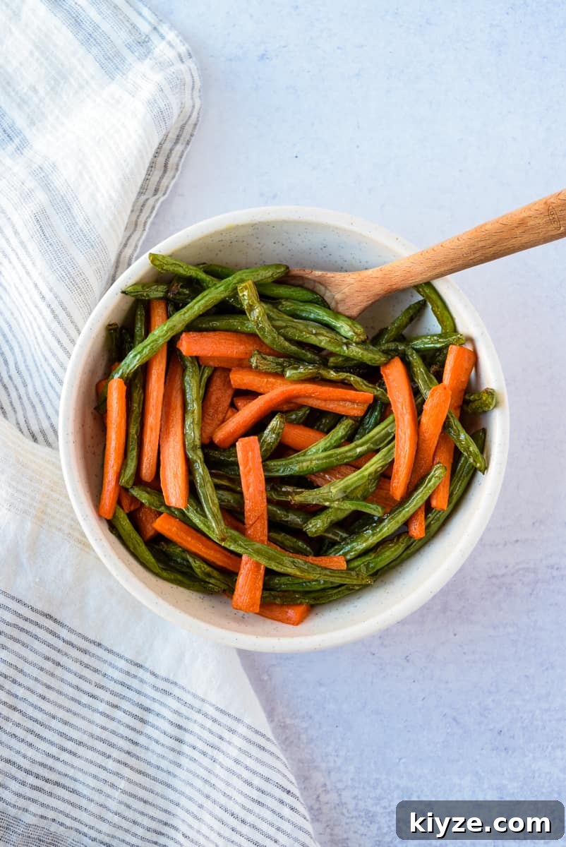 Oven-Roasted Carrots and Green Beans with Garlic and Herbs 2 Roasted Carrots and Green Beans