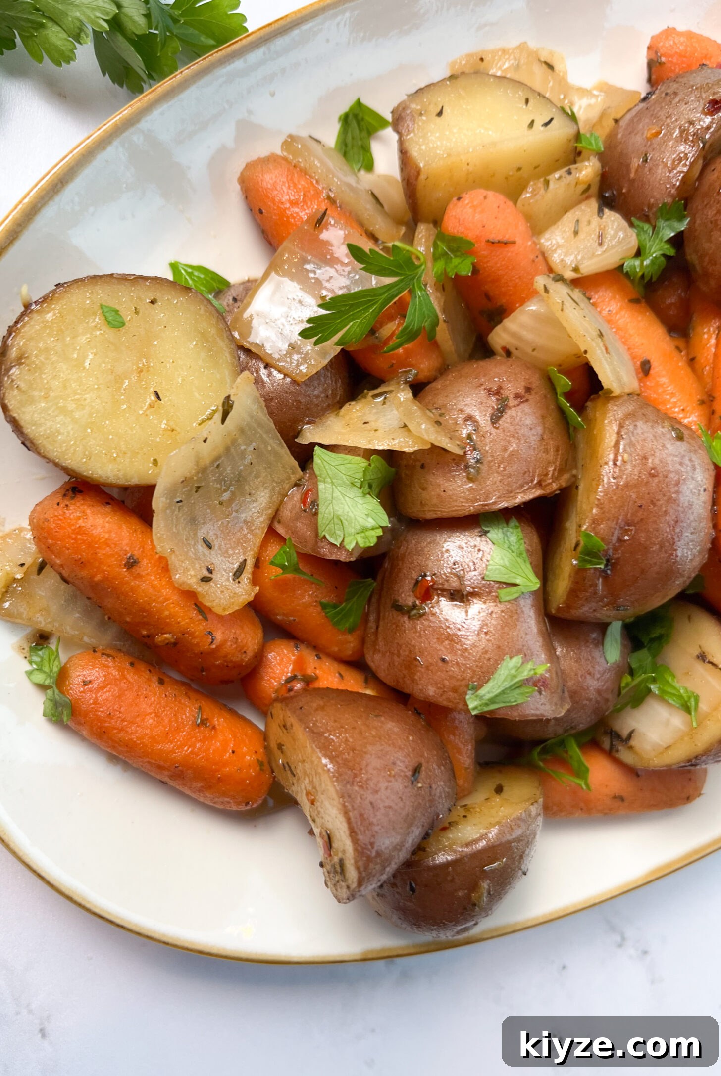 Slow Cooker Roasted Potatoes and Carrots