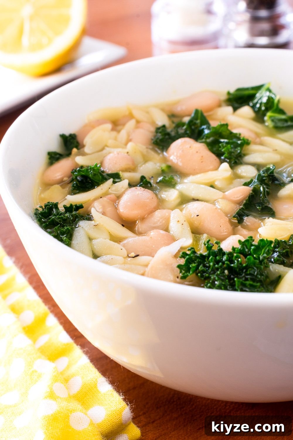 Spicy Kale, White Bean, and Orzo Soup Spicy Kale, White Bean, and Orzo Soup