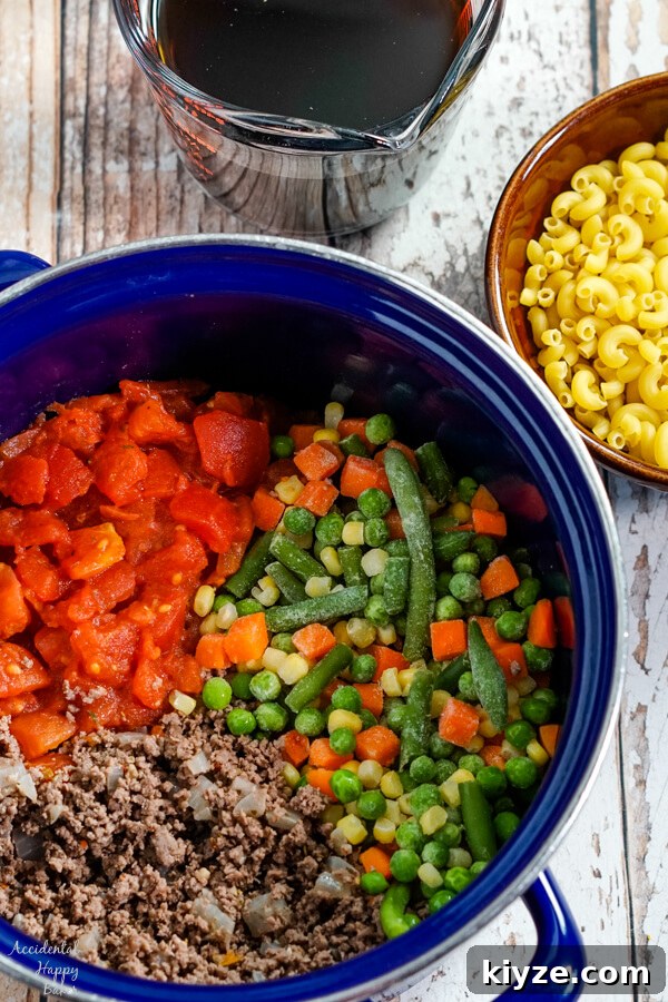 Hearty Hamburger Macaroni Soup Recipe for Cozy Weeknights 4 img 6351 3