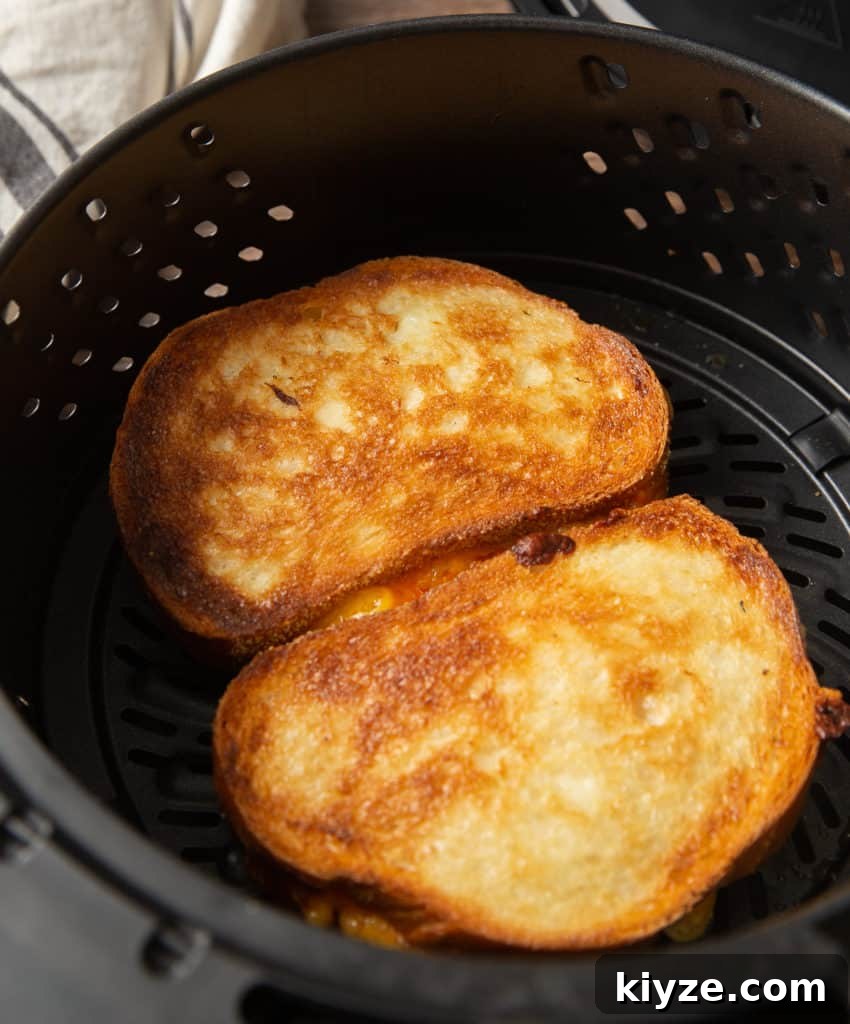 Crispy Air Fryer Grilled Cheese Sandwich Recipe 4 grilled cheese in the air fryer