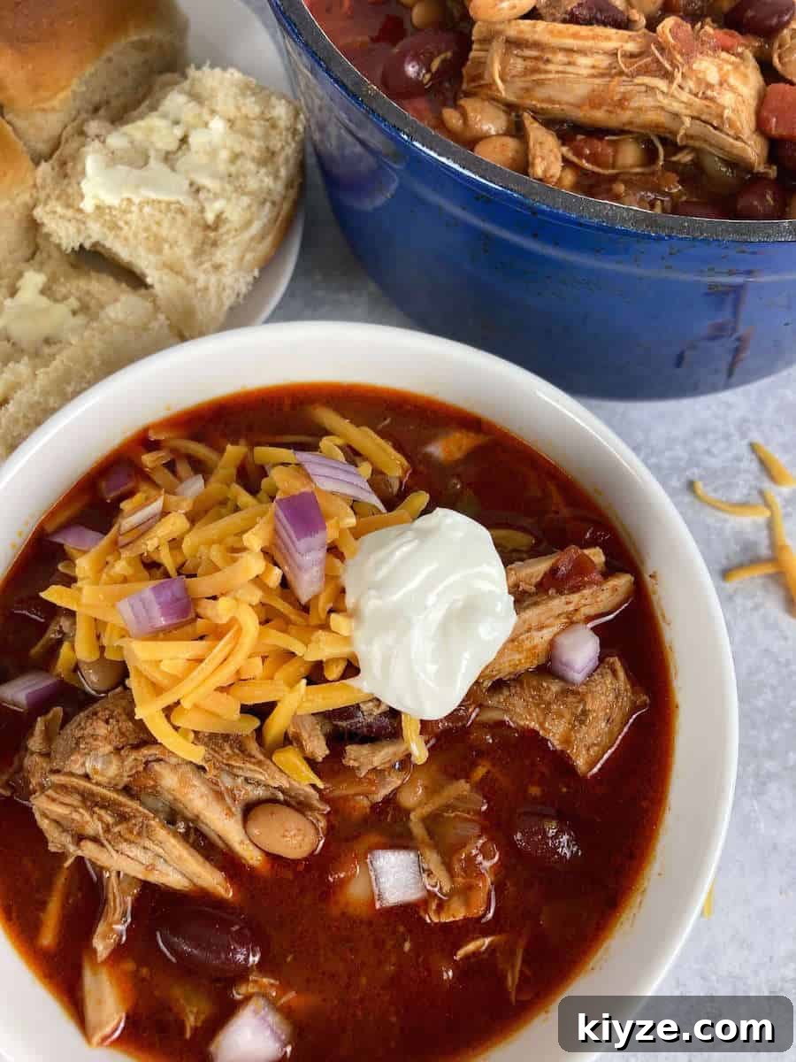 13 Mouthwatering Pork Shoulder Recipes for Every Occasion 4 pulled pork chili