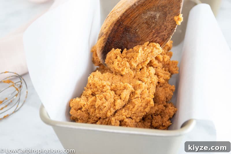 Moist Low-Carb Pumpkin Bread with Cream Cheese Frosting 8 Low Carb Pumpkin Bread with Cream Cheese Frosting