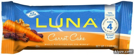 lunacarrotcake-041513